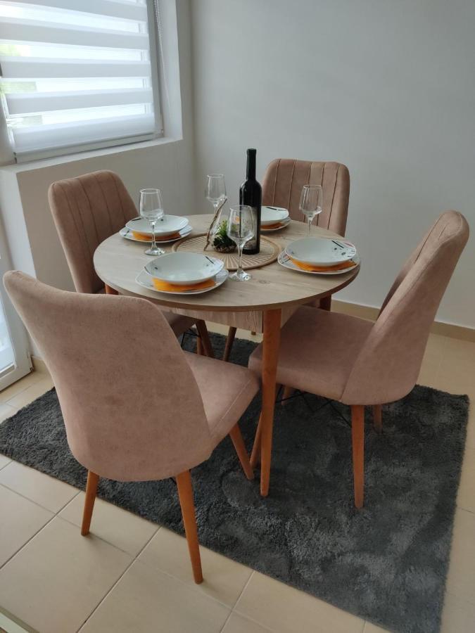 Apartman Andjela Plužine Esterno foto